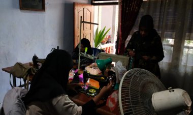 Monev PKBM Dari Provinsi Sebut Hasil Karya Ketrampilan Layak Dikembangkan