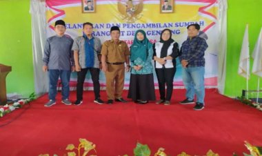 Desa Gentong Paron Lantik Sekdes Baru