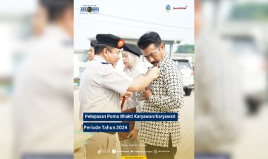 Kepala Kantor Pertanahan Kabupaten Ngawi Berikan Penghargaan Pin Emas dan Piagam Kepada Karyawan Purna Bhakti Periode 2024