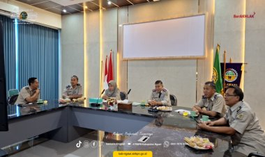 Kepala Kantor Pertanahan Kabupaten Ngawi beserta jajaran mengikuti Rapat Evaluasi Pelaksanaan 7 Program Prioritas Kanwil BPN Provinsi Jawa Timur
